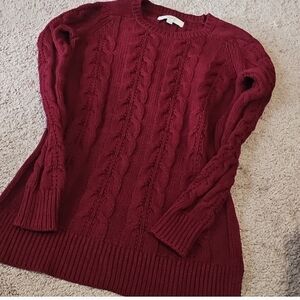 $8 ADD TO BUNDLE TO LOWER PRICE LOFT Burgundy Cable Knit Sweater